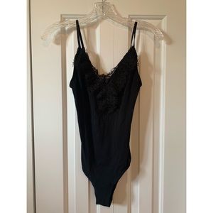 Small Zara black lace bodysuit